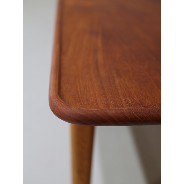 Andreas Tuck AT10 Coffee Table in Teak, Oak and Cane by Hans J. Wegner for Andreas Tuck, Denmark, 1950s For Sale - Image 4 of 18