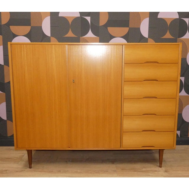 Wood Mid-Century Modern Linen Cupboard with Drawers on Legs in Light Elm Wood, 1960s For Sale - Image 7 of 13