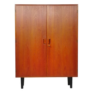 Mid-Century Teak Highboard Cabinet by Børge Mogensen for Søborg Møbelfabrik, 1960s For Sale
