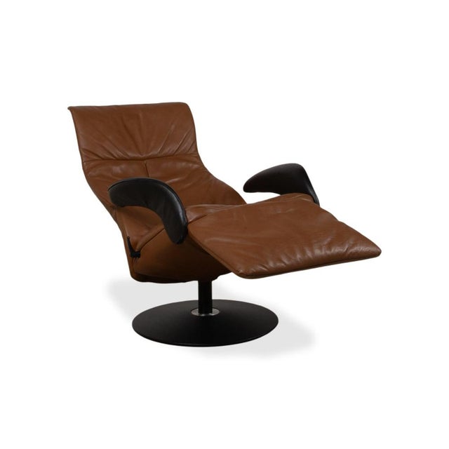 Yoga Mono Move Armchair in Brown Chestnut with Manual Function by JORI For Sale - Image 4 of 17