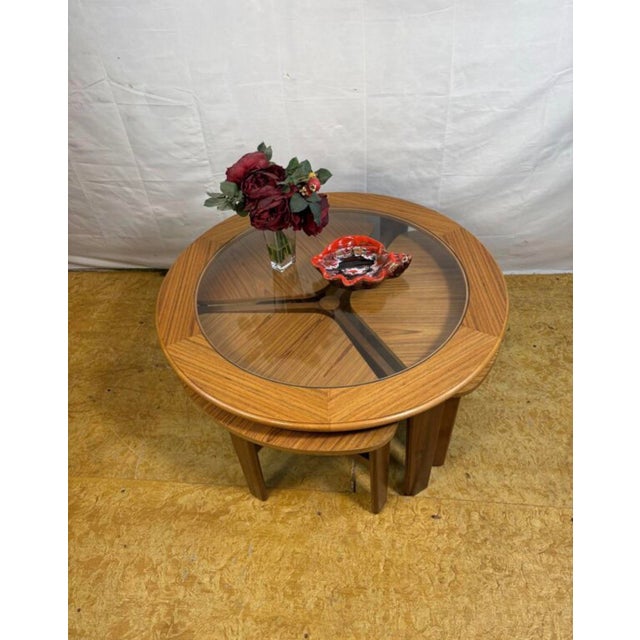 Mid-Century Round Teak Coffee Table with 3 Nesting Side Tables from G-Plan, 1960s, Set of 4, in Very Good conditions....