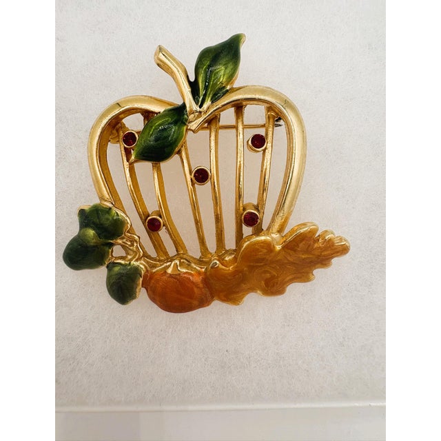 Vintage Enamel Apple Acorn and Oak Leaf Rhinestone Brooch For Sale In Miami - Image 6 of 9