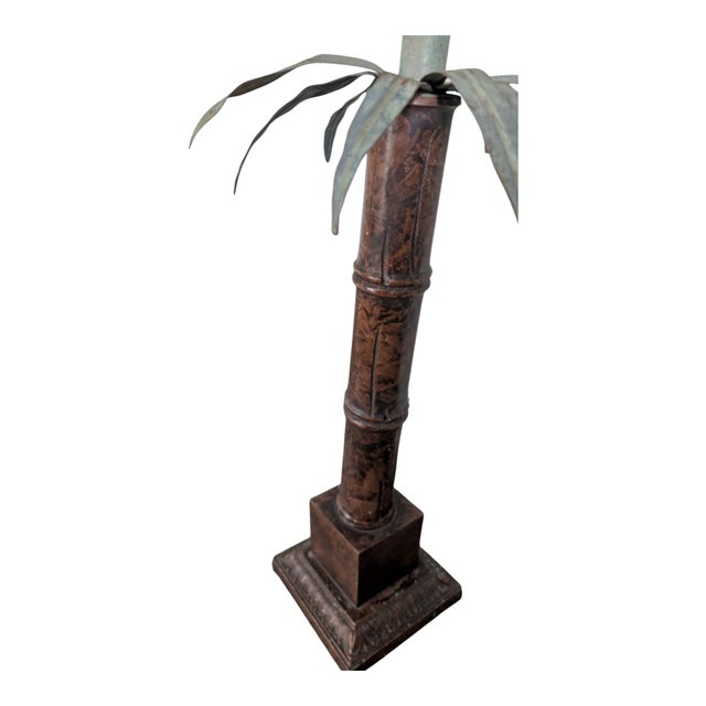 Hollywood Regency Vintage 1970s Large Faux Bamboo Palm Tree Statement Table Lamp For Sale - Image 3 of 9