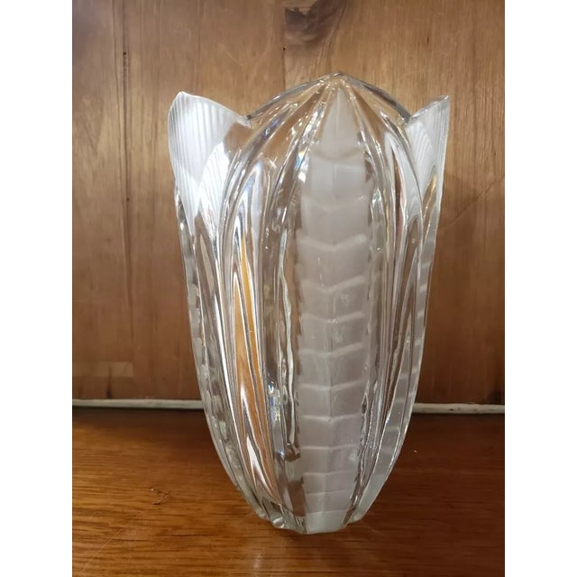 1970s Vintage Frosted & Etched Crystal Vase With Scalloped Edge, Made in Poland For Sale - Image 5 of 6