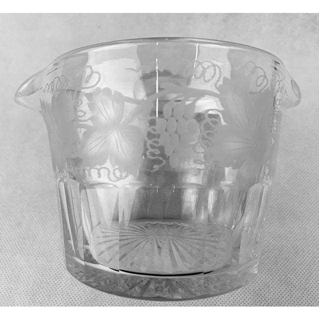 Clear Glass Wine Rinser With Engraved Grapes and Leaves-19th C. For Sale - Image 4 of 7