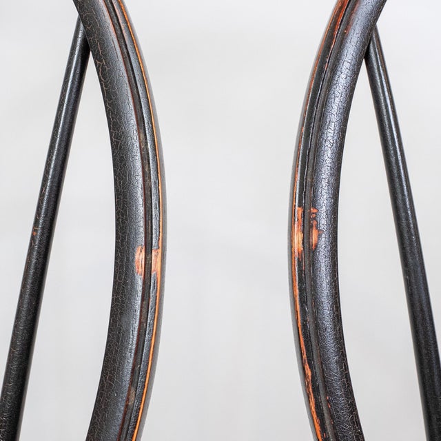 1990s Set of Four d.r. Dimes Windsor Bowback Side Chairs in Black Crackle With Custom Cushions For Sale - Image 4 of 8
