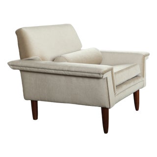 Mid-Century Modern Lounge Chair in Mohair, 1967 For Sale