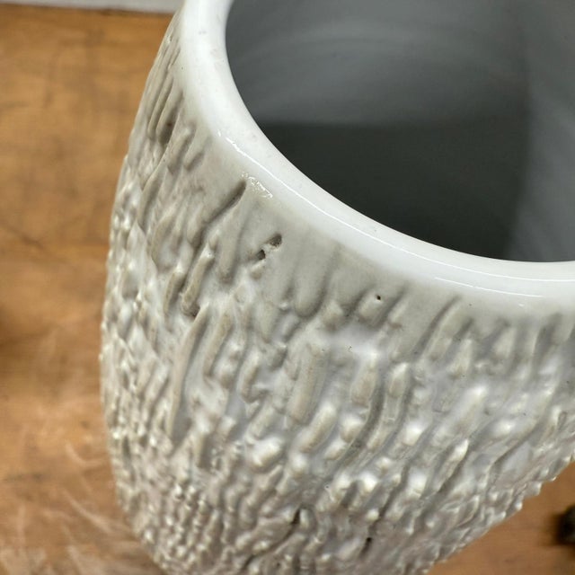 White Textured White Bark Styled Ceramic Vase with Round Opening For Sale - Image 8 of 10