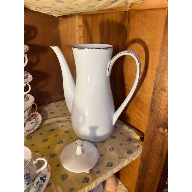 White Mid 20th Century Noritake Mid Century Modern Tea Pot For Sale - Image 8 of 8