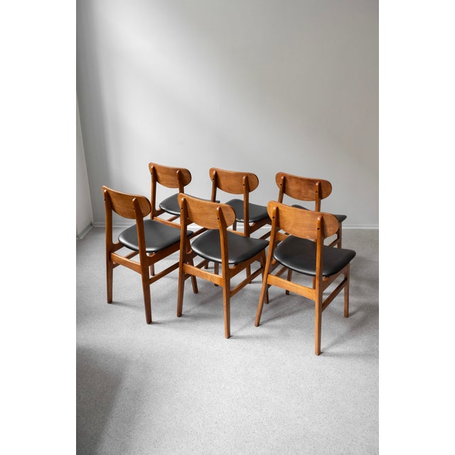 Mid-Century Danish Dining Chairs in Teak and Leather, 1960s, Set of 6 For Sale - Image 4 of 12