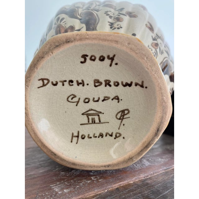 1940s Plateelbakkerij Zuid-Holland Lidded Vase, Gouda, Netherlands For Sale - Image 12 of 12