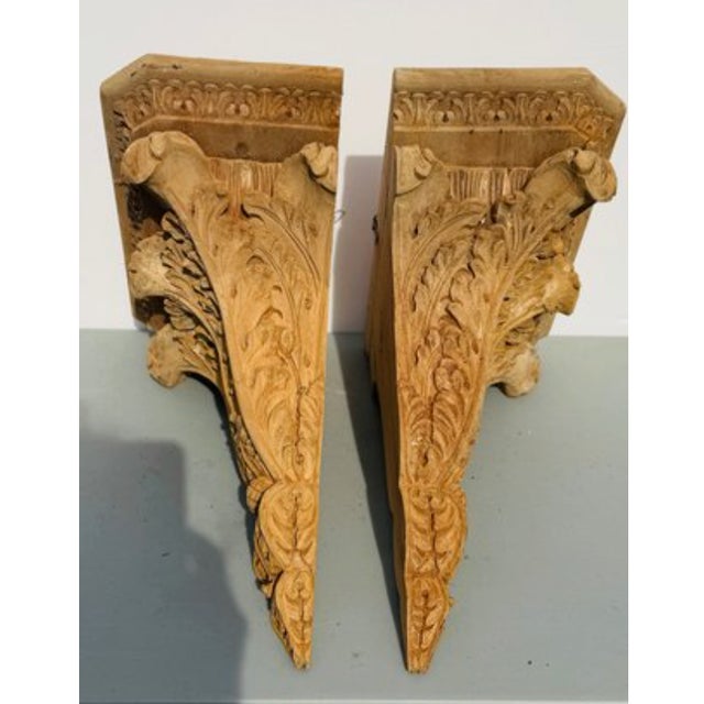 Rustic European Pair of Vintage Carved Wood Corbels – Architectural Salvage Style Shelf Brackets For Sale - Image 3 of 6