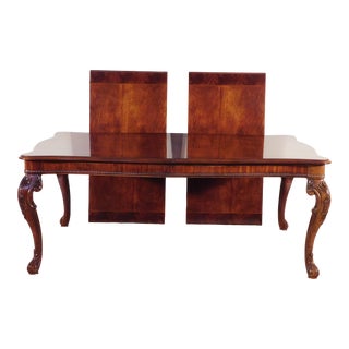 Henredon Carlyle Flame Mahogany Serpentine Dining Table 2 Leaves 2 Silver Drawer For Sale