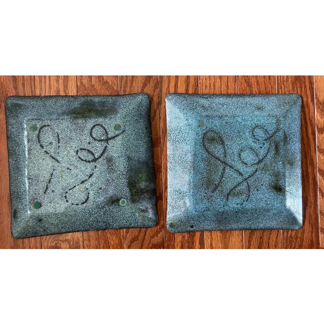 Vintage Pair of Enameled Copper Decorative Plates With Dancers and Stars For Sale In Philadelphia - Image 6 of 7