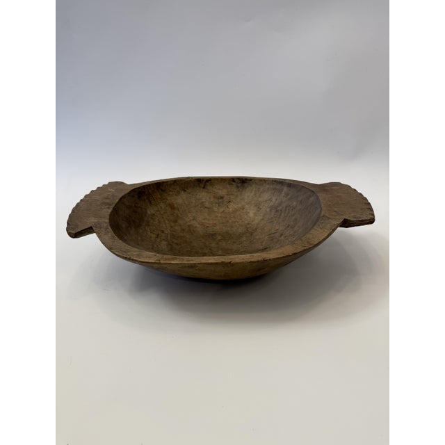 Hungarian Primitive Bowl and Lidded Box in Linden Wood, 19th Century, Set of 2 For Sale - Image 11 of 12