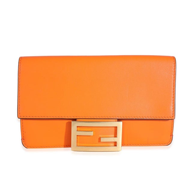 Traditional Orange Calfskin Mini Flat Baguette with Brown Strap You Strap For Sale - Image 3 of 8