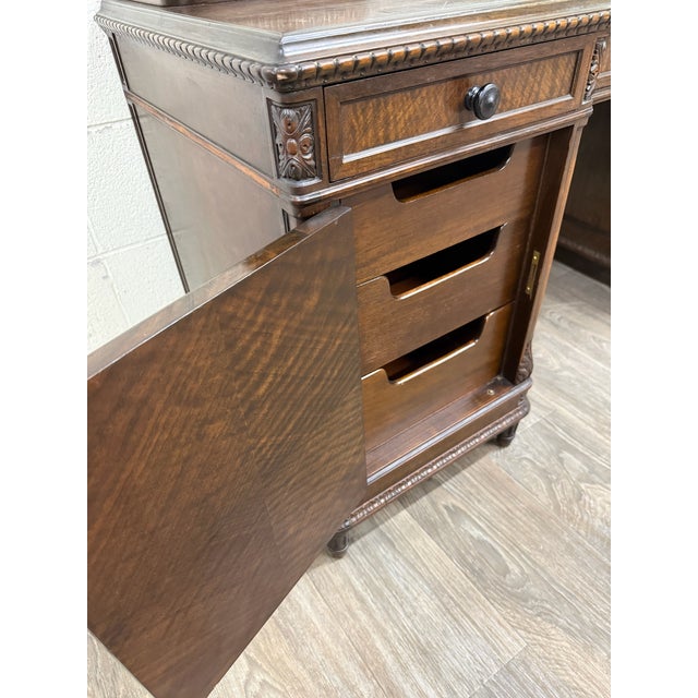 Antique Berkey & Gay Mahogany Vanity or Kneehole Desk For Sale - Image 16 of 18