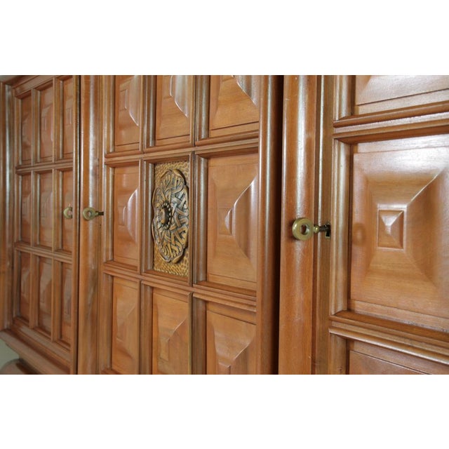 Large Brutalist Walnut Sideboard, France, 1940s For Sale - Image 12 of 13