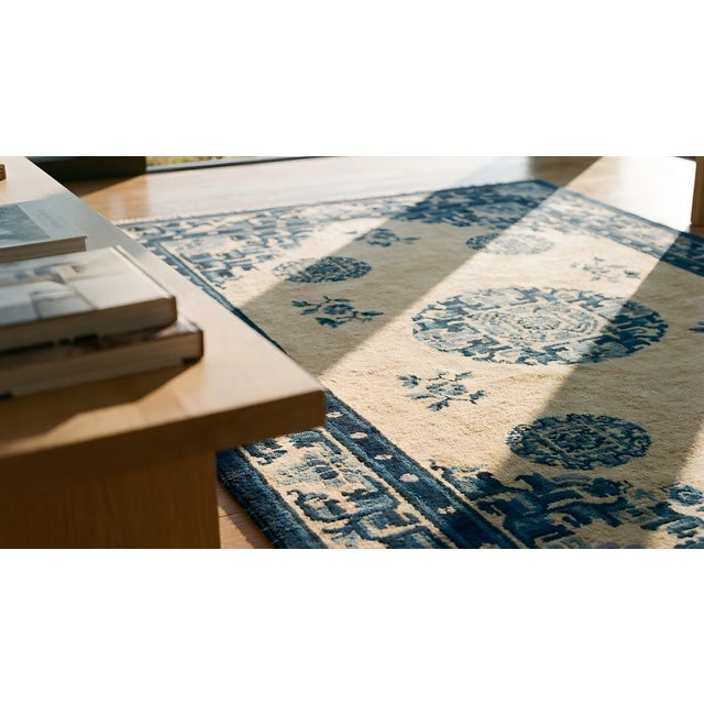 1920s Beige Medallion Antique Chinese Peking Rug 5' X 8'4" Handknotted Wool Carpet For Sale In New York - Image 6 of 7