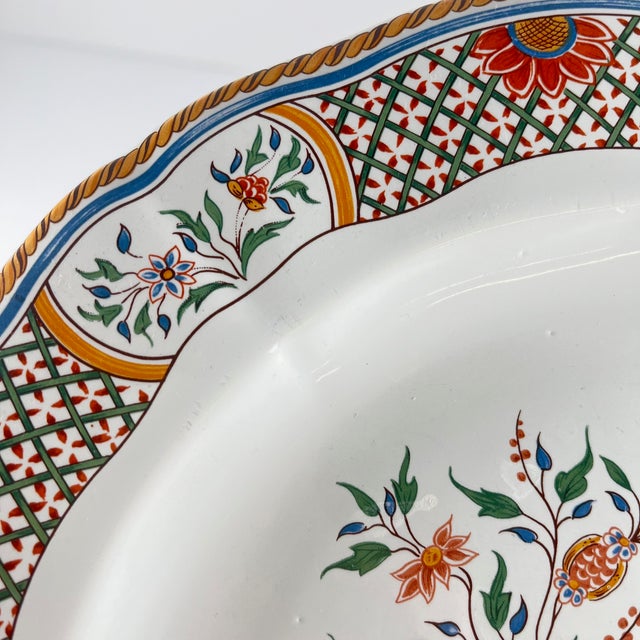 Round Rouen Sainfoin Cake Plate from Gien, 1990 For Sale - Image 9 of 10
