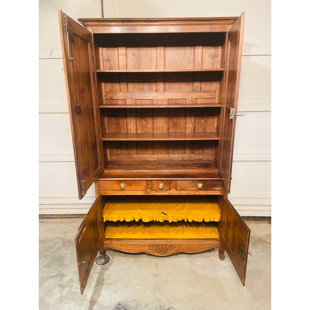 English 1780's Antique English Walnut Step Back Cupboard Linen Press For Sale - Image 3 of 13