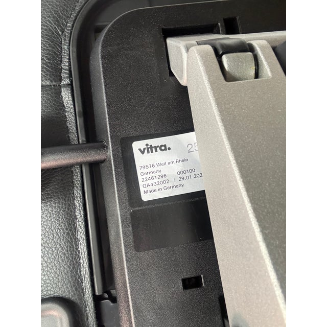 2020s Vitra Pacific Chair in Black Leather For Sale - Image 5 of 5