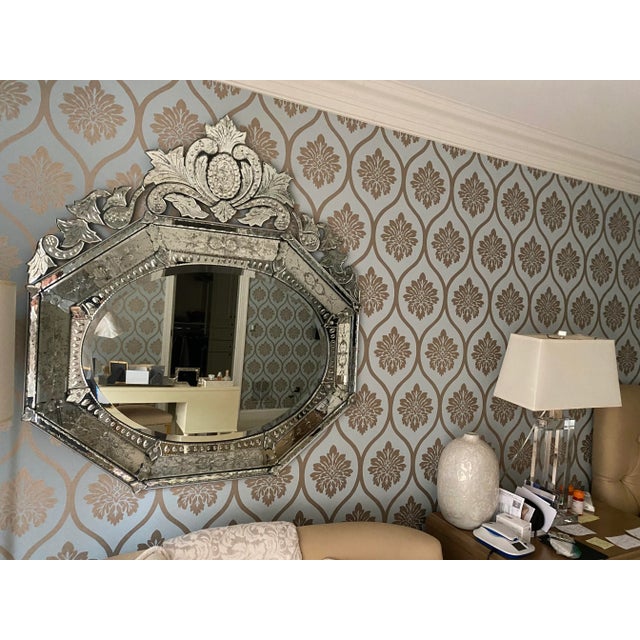 Vintage 1990s Venetian Style Octagon Mirror With Etched Glass and Beveled Oval Mirror For Sale - Image 9 of 10