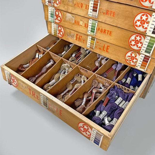 Mid-Century Modern Italian Wood Chest of Drawers by Cucirini Tre Stelle, 1960s For Sale - Image 17 of 18