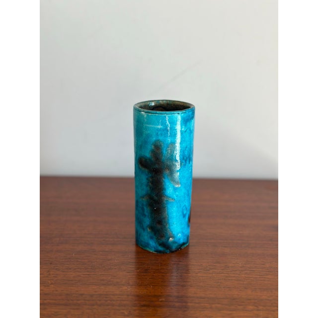Mid-Century Modern 1950s Guido Gambone Cylinder Vase in Blue and Black For Sale - Image 3 of 9