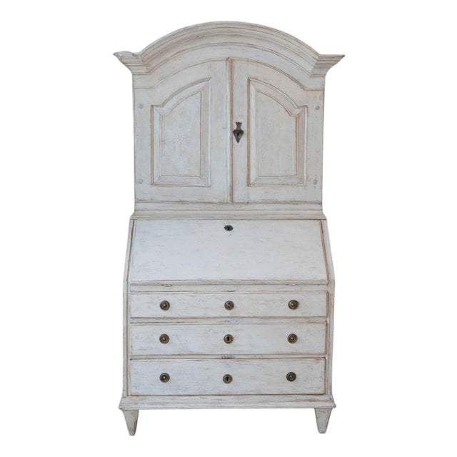 Writing cupboard from around 1800 hundered in pine, Sweden For Sale