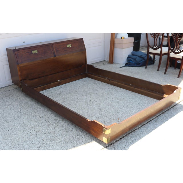 WELCOME AND THANK YOU FOR TAKING THE TIME TO LOOK!! Absolutely gorgeous, Stunning, Authentic Elegant vintage Henredon...