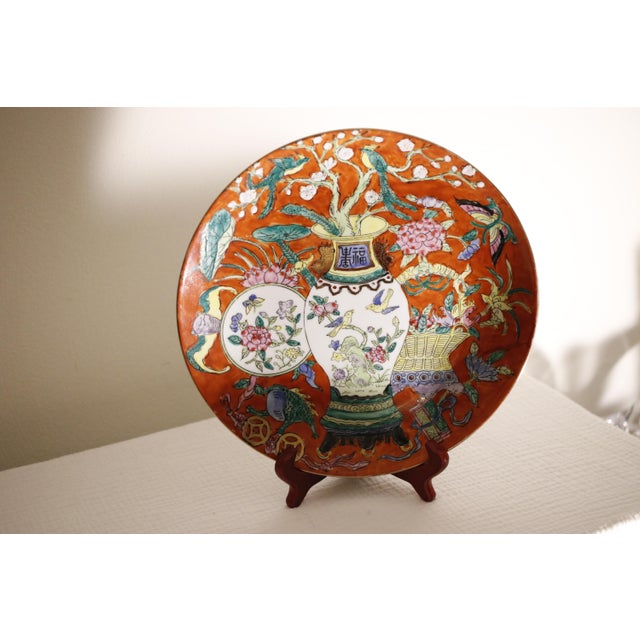 1970s Macau Famille Rose Satsuma Style Raised Figural Charger Plate For Sale - Image 4 of 16