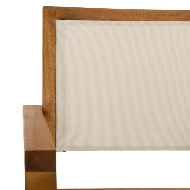 For endless fun in the sun look no further than this classic 5-piece dining set. A modern investment, it's 34.5 round...