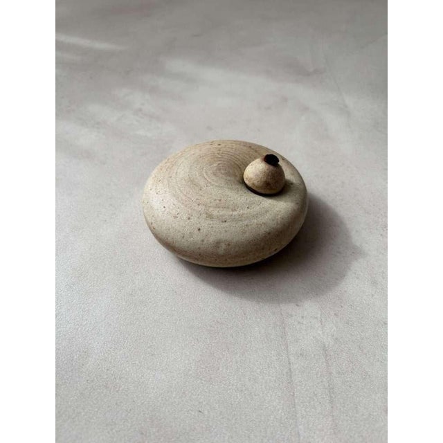 Japandi Ceramic Vase from Freek Berends, 1970s For Sale - Image 3 of 8