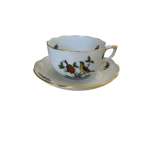 Traditional Herand Rothschild Bird Complete Set of 12 Flat Cup & Saucer Set Porcelain Ro / 724 Made in Hungary - Set of 24 For Sale - Image 3 of 6