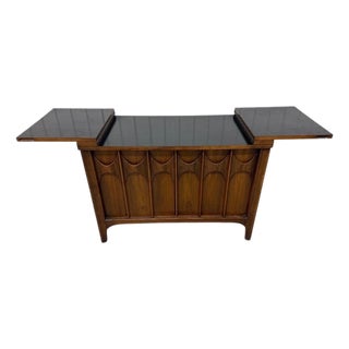 Mid-Century Modern Kent Coffey Perspecta Walnut Flip-Top Server For Sale