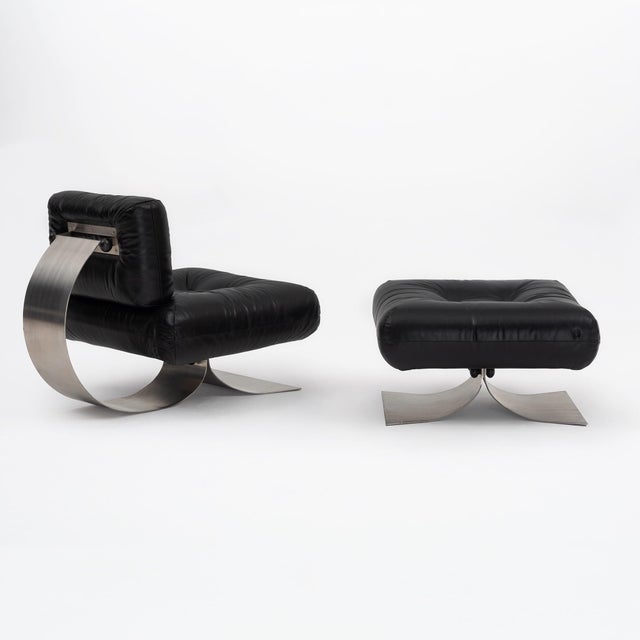 Mid-Century Modern Oscar Niemeyer “Alta” Lounge Chair and Ottoman for Mobilier International, 1971 For Sale - Image 3 of 18