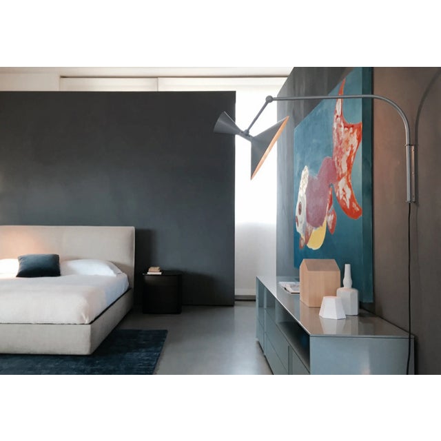 Le Corbusier Lampe de Marseille wall lamp for Nemo in matte gray. Designed by Le Corbusier for the Unit" d"Habitation of...