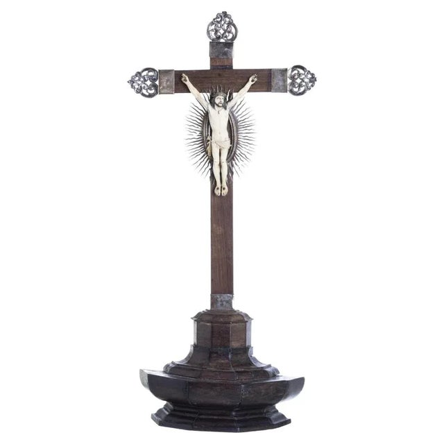 Indo-Portuguese Crucified Jesus Christ, 17th Century For Sale - Image 5 of 5