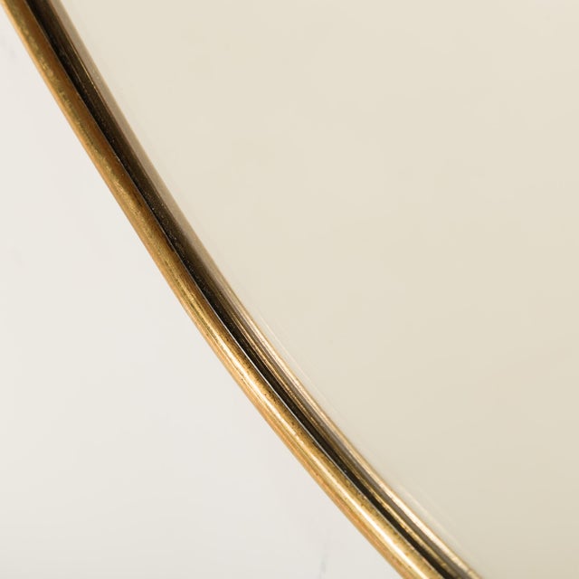 Gio Ponti Mid-Century Modern Italian Mirror in Brass Frame by Gio Ponti, 1950s For Sale - Image 4 of 5