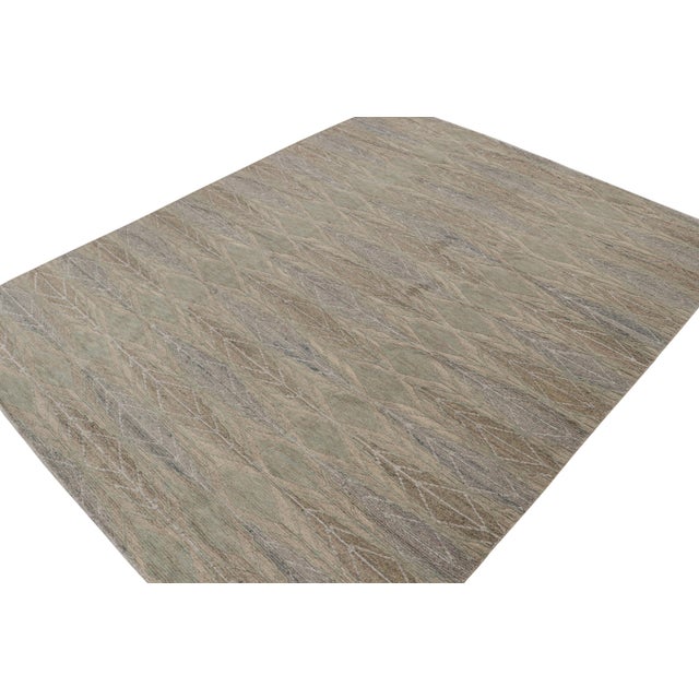 A smart 11x14 Swedish style rug from our award-winning Scandinavian collection. Handknotted in wool. On the Design: This...