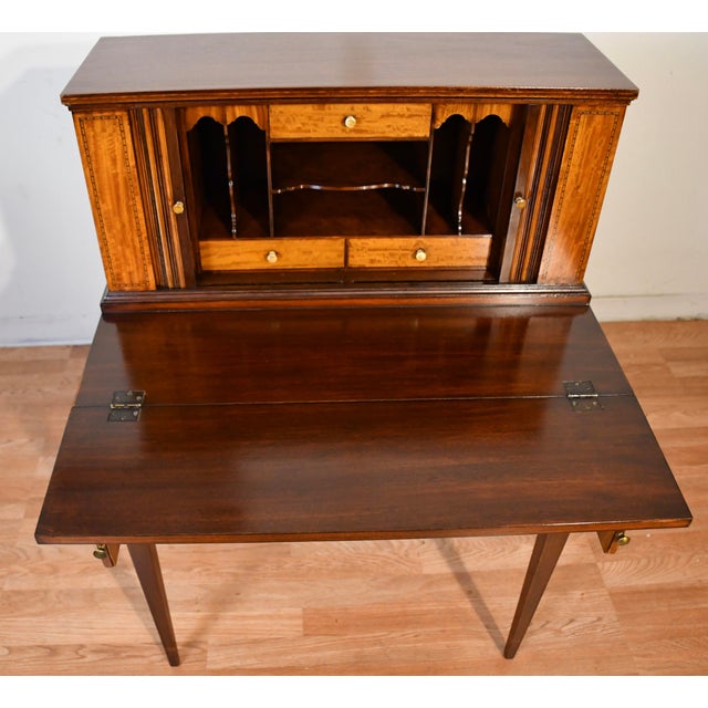 Brown 1900s English Hepplewhite Mahogany Inlaid Secretary / Tambour Writing Desk For Sale - Image 8 of 18