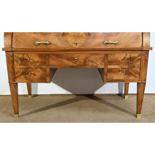 19th Century Directory Cylinder Desk in Walnut For Sale - Image 14 of 18