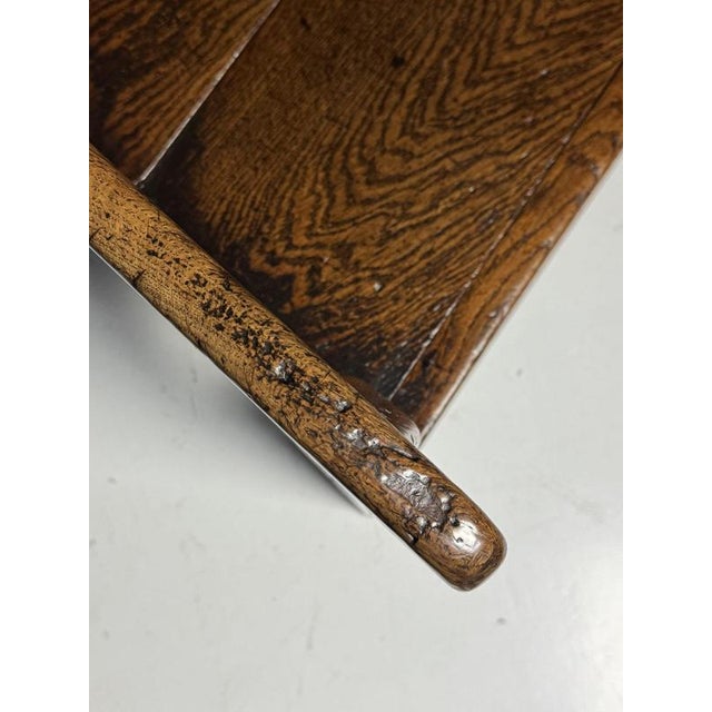 Wood Antique English Chair in Oak, 1650 For Sale - Image 7 of 18