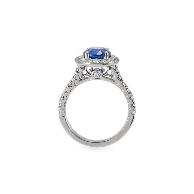 Modern 14k White Gold Agl Ceylon 3.54ct Oval Sapphire Halo Diamond Cocktail Ring, Size 6 For Sale - Image 3 of 9