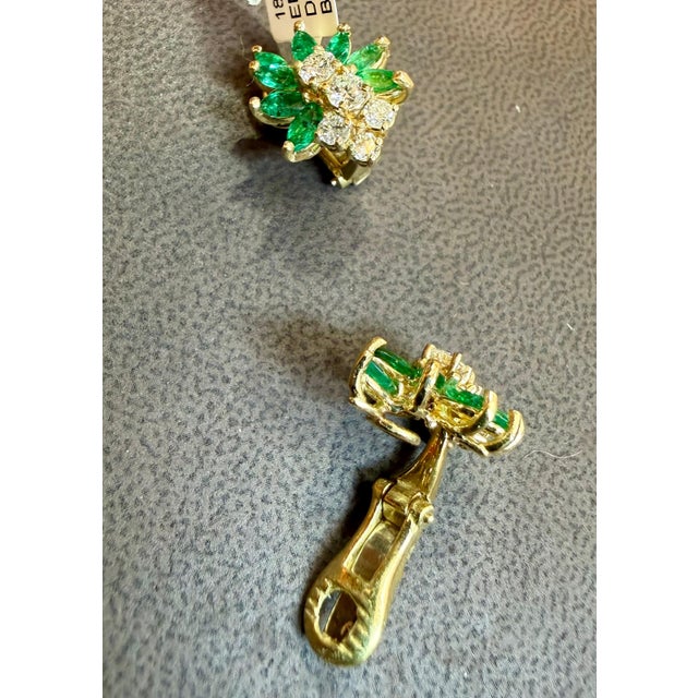 1.6Ct Natural Brazilin Marquise Emerald & 1.0 Ct Diamond Clip on Earring 18 KYG For Sale - Image 4 of 18