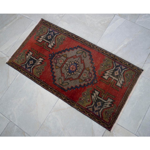 Distressed Low Pile Turkish Yastik Petite Rug Hand Knotted Faded Mat - 20'' X 39'' For Sale - Image 10 of 13