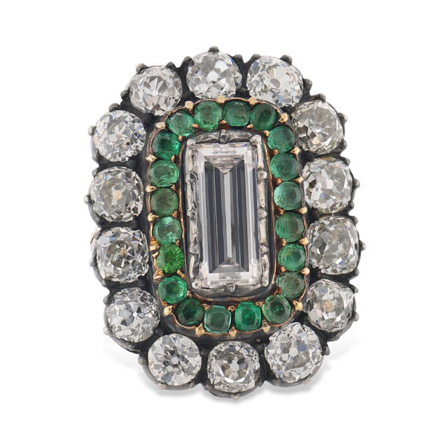 Victorian 19th Century Victorian Gia 1.77 Carat Diamond Emerald 14k Yellow Gold and Silver Cluster Ring, Size 6.75 For Sale - Image 3 of 6
