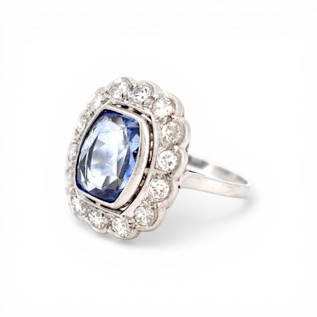 Art Deco Platinum Pompadour Ring - 4ct Unheated Ceylon Sapphire & Diamonds, Size 7.25 For Sale - Image 6 of 7