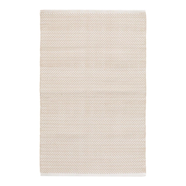 Dash & Albert by Annie Selke Herringbone Linen/White Indoor/Outdoor Rug, 9' 6" x 13' 6" For Sale